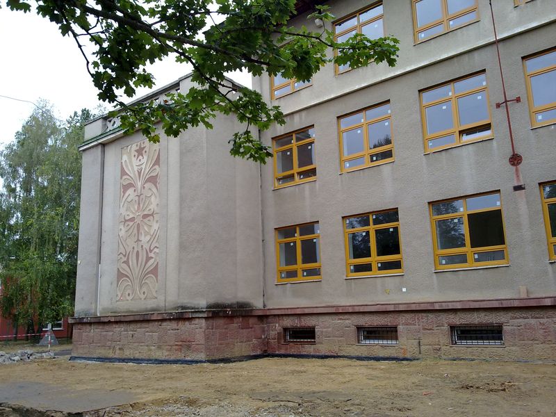 ZUŠ - obnova stavby školy v štýle SORELA